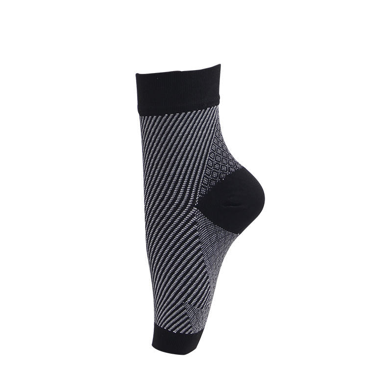 MotionMade ankle sleeve close-up – thin breathable profile fits inside any shoe or trainer