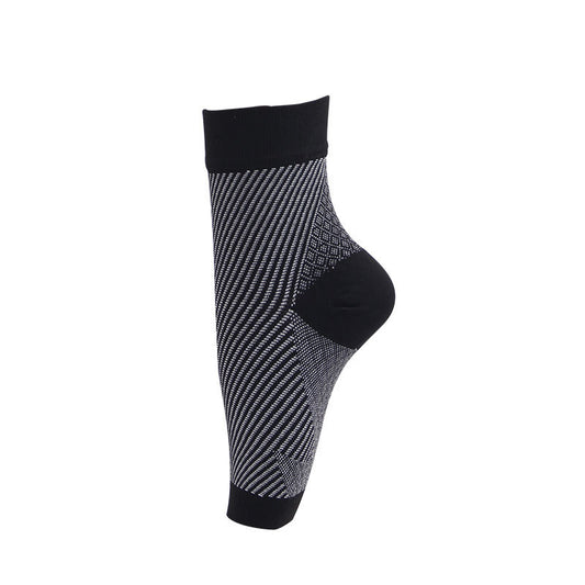 MotionMade ankle sleeve close-up – thin breathable profile fits inside any shoe or trainer